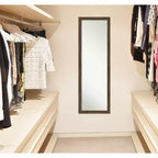 Specchio a figura intera Regis Narrow con cornice da 17" x 51", marrone chiaro, da porta/parete, cornice in legno