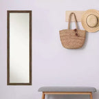 Specchio a figura intera Regis Narrow con cornice da 17" x 51", marrone chiaro, da porta/parete, cornice in legno