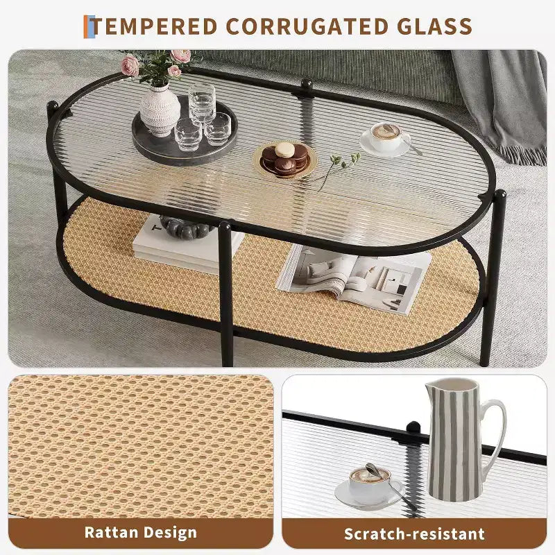 Tavolino da Caffè Ovale in Vetro, Vetro Temperato con Effetto Onde, Ripiano Portaoggetti in Rattan, Struttura in Metallo in Stile Boho Rustico