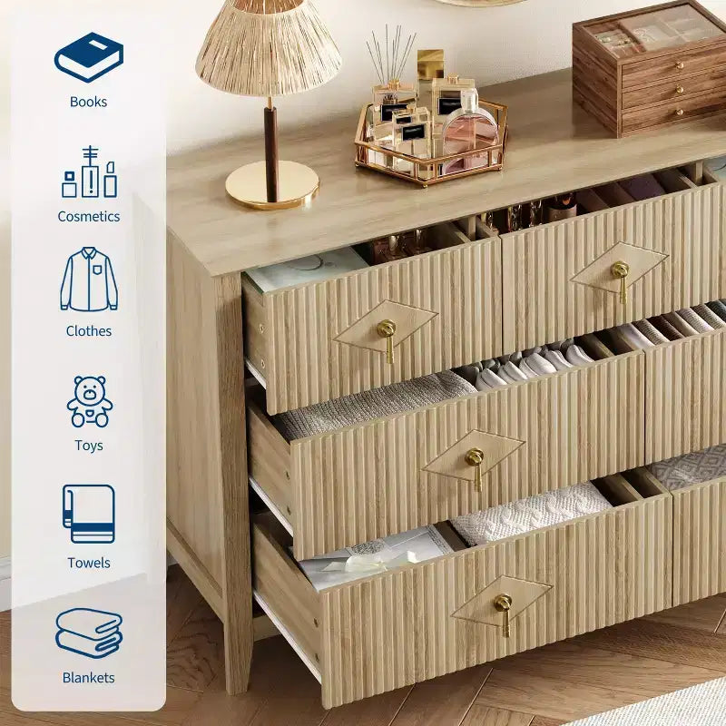 Comò a 7 cassetti per camera da letto, cassettiera in legno da 54" con maniglie in metallo, organizer scanalato per vestiti, mobile TV per corridoio