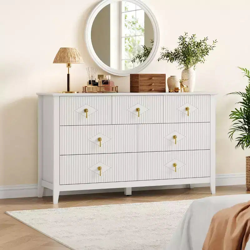 Comò a 7 cassetti per camera da letto, cassettiera in legno da 54" con maniglie in metallo, organizer scanalato per vestiti, mobile TV per corridoio